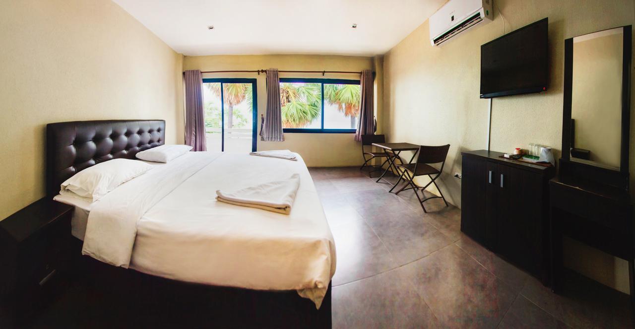 G.I Lodge Jomtien Beach Exterior photo